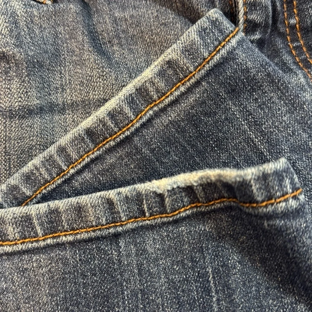 Mossimo Skinny Premium Denim Women’s Faded Reg Wash Sz 8L Jeans